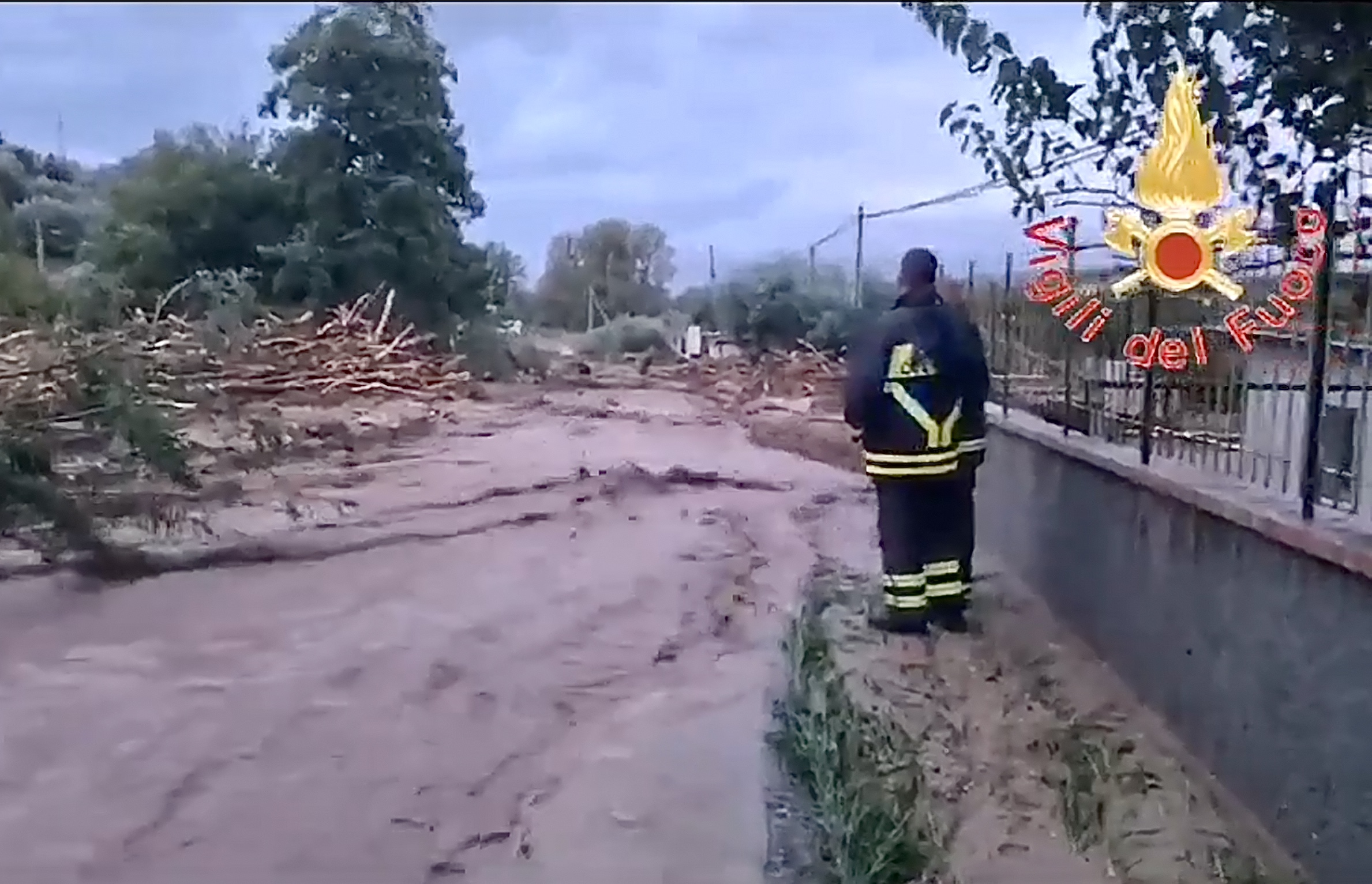 Vigili del fuoco inondazione Pioggia maltempo Catanzaro da Tgcal24