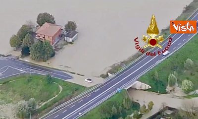 Inondazione alluvione vigili del fuoco meteo maltempo pioggia Emilia Romagna Reggio Emilia Bologna vista