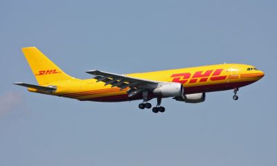 Aereo cargo DHL aviazione wikimedia commons