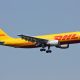 Aereo cargo DHL aviazione wikimedia commons