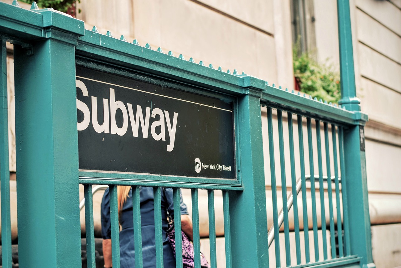 New York metro subway cartello pixabay