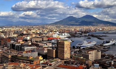 Napoli wikimedia commons