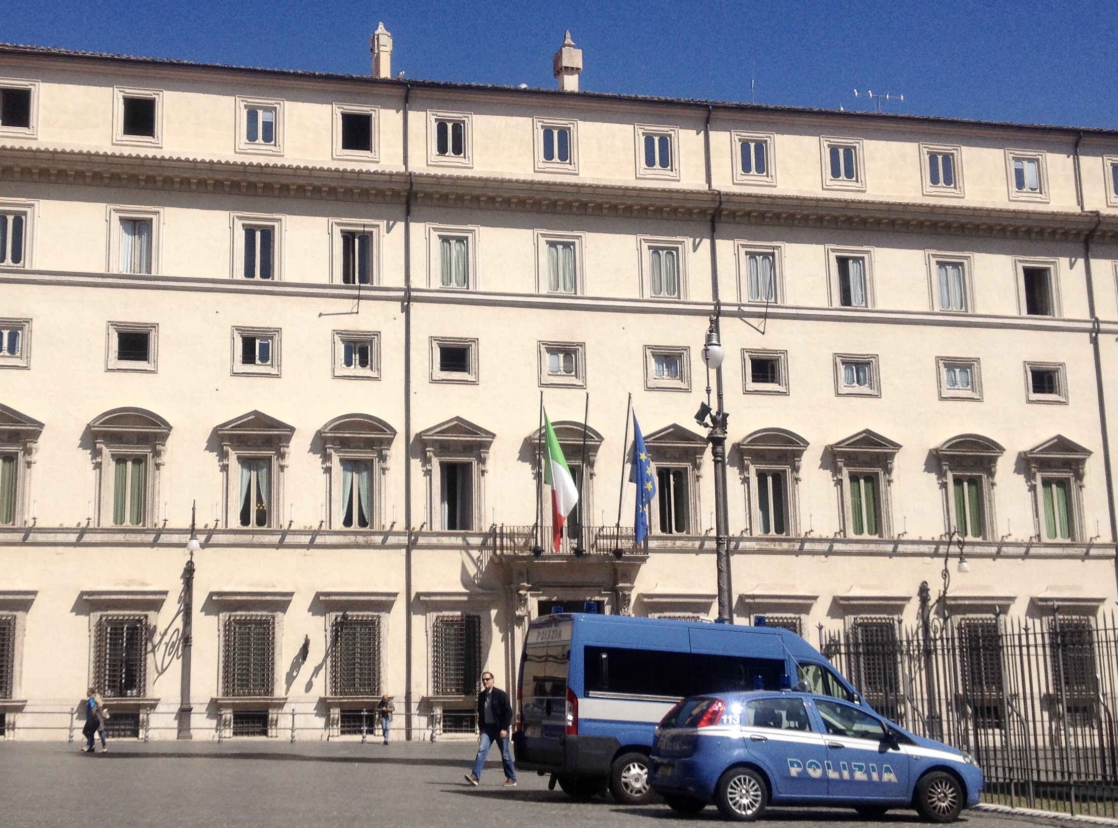 Palazzo Chigi wikimedia commons