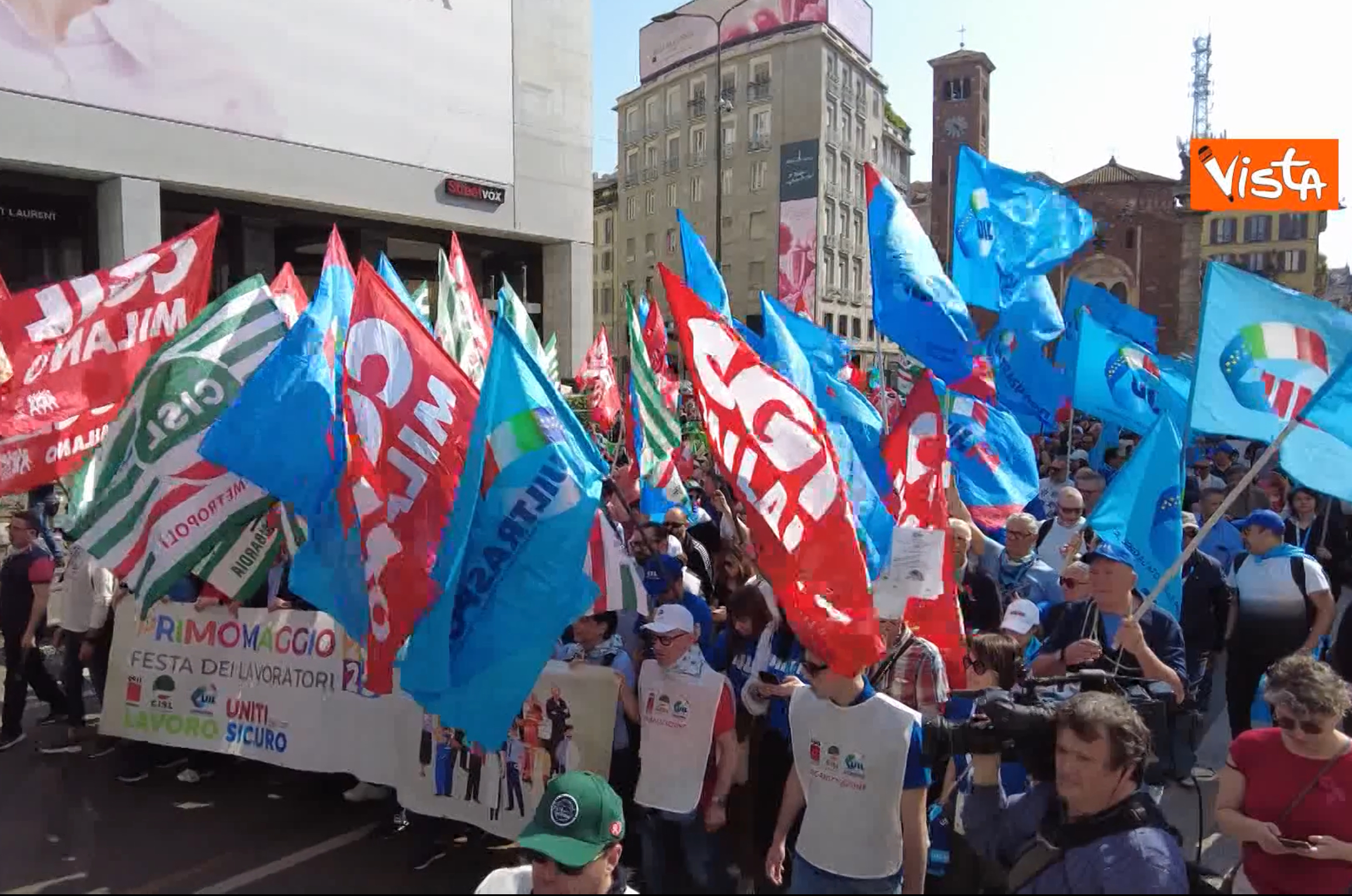 Corteo manifestazione sindacati cgil cisl uil vista primo maggio