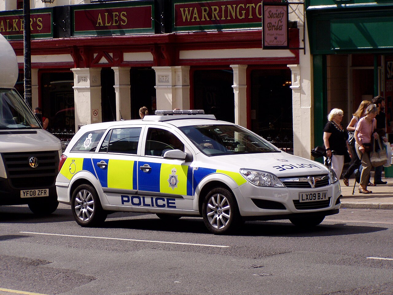 Liverpool police polizia wikimedia commons