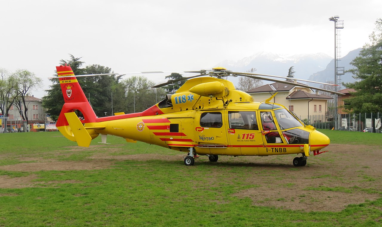 Elicottero elisoccorso 118 ambulanza wikimedia commons