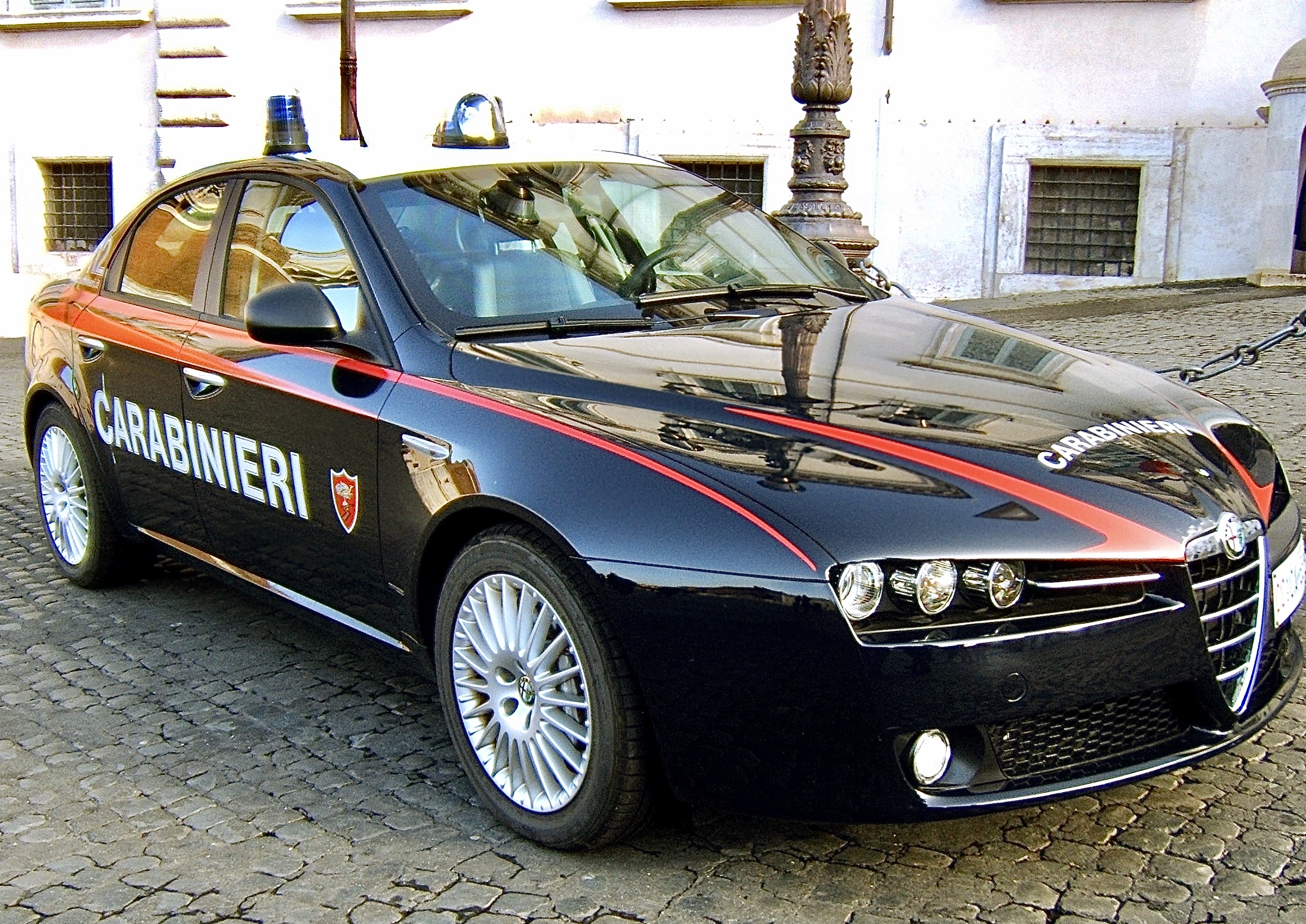 Carabinieri wikimedia commons