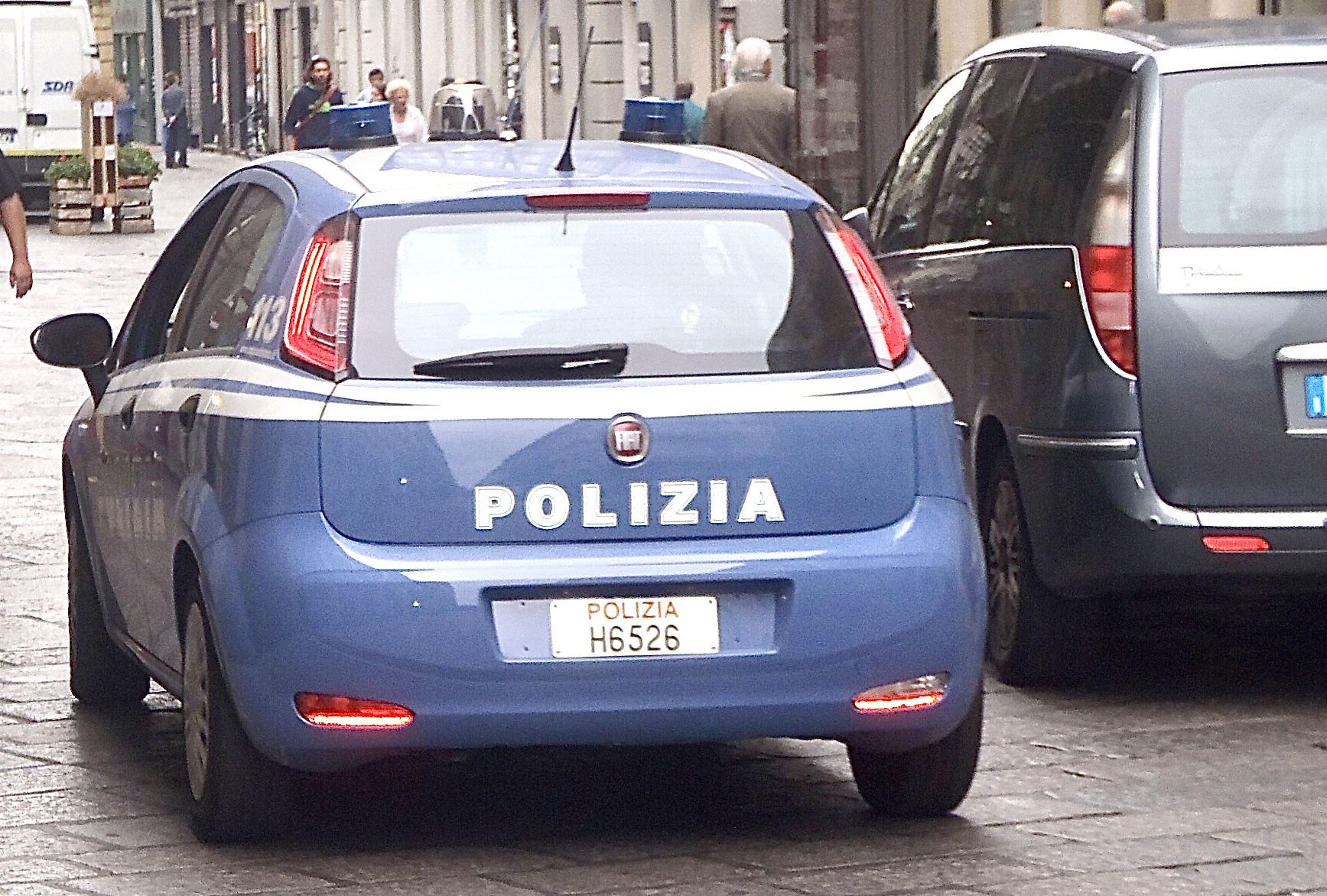 Polizia Polizia wikimedia commons