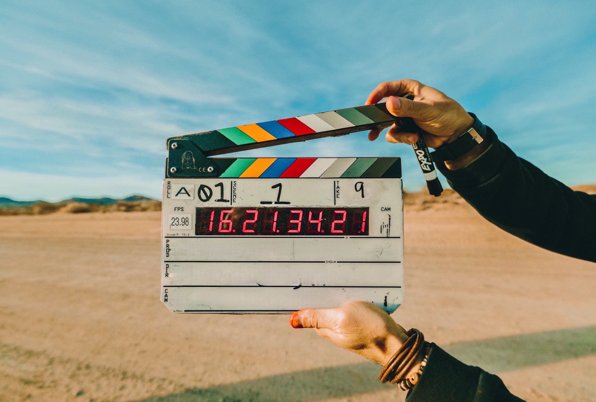 Cinema , cine audiovisivo set film ciak pixabay